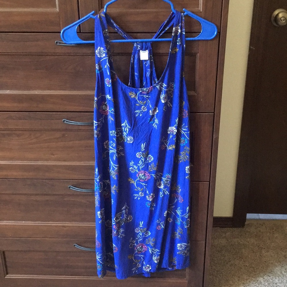 Old Navy sleeveless blue floral shift dress
